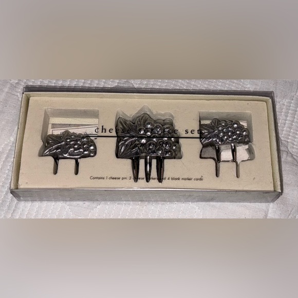 NWT Pier 1 Aluminum Cheese Service Set New Party Charcuterie - Picture 2 of 6
